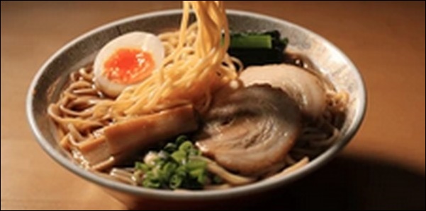 【バナナマンせっかくグルメ】鹿児島県奄美大島ラーメン屋きんぐす豚