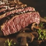 【バナナマンせっかくグルメ】山梨県甲府市「ステーキハウス ワタヨシ」を紹介。肉好きにとっては理想的な一軒ですね。