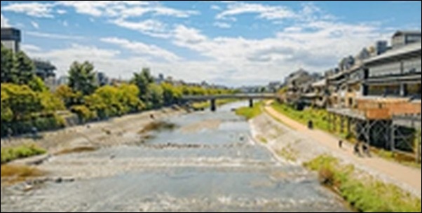 【よ～いドン】京都府舞鶴の海鮮料理、カフェ、公園、食堂、観光船