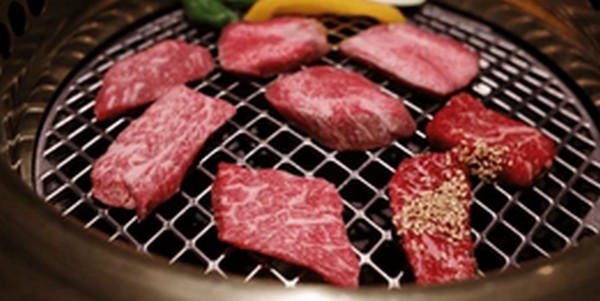 【ざわつく金曜日】東京都焼肉店「西麻布焼肉X～TEN～」を紹介