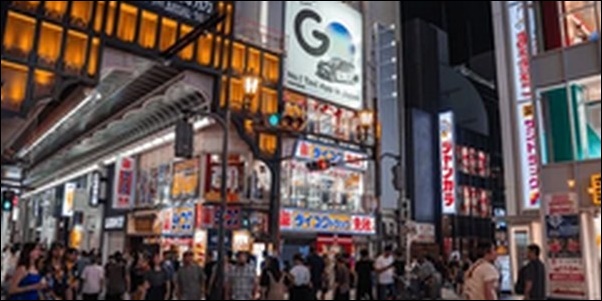 【土曜のあさはほめるちゃん】大阪市北区カフェ、たこ焼き、ラーメン